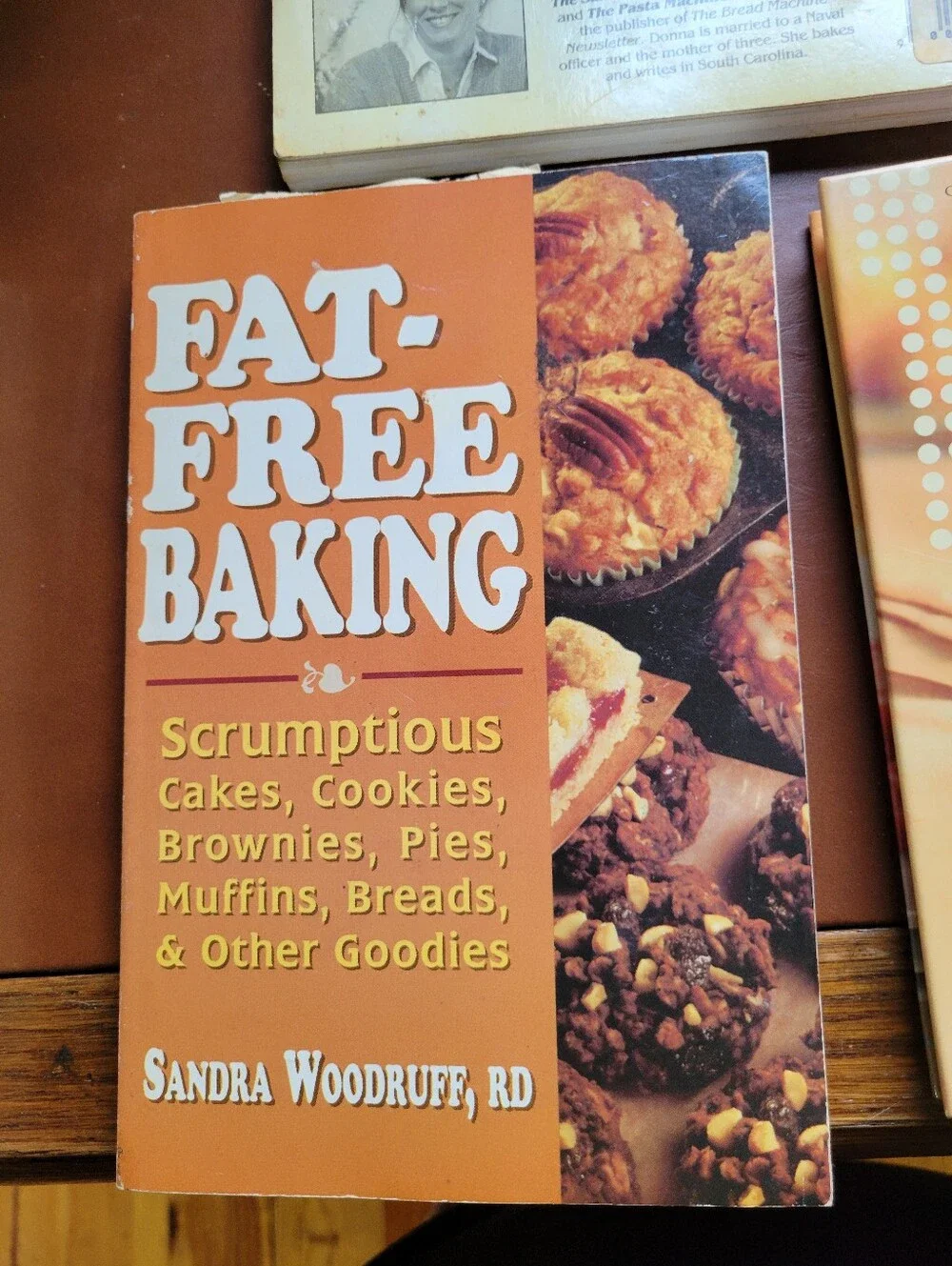 Lot Of 4 Vintage Cookbooks Bread Making, Pies,  & Fat Free Baking 1990s